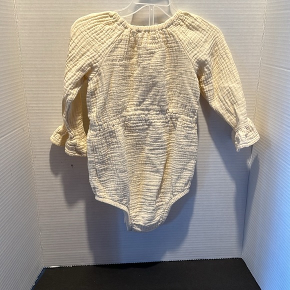Grayson Collective Cream Romper - Picture 2 of 5